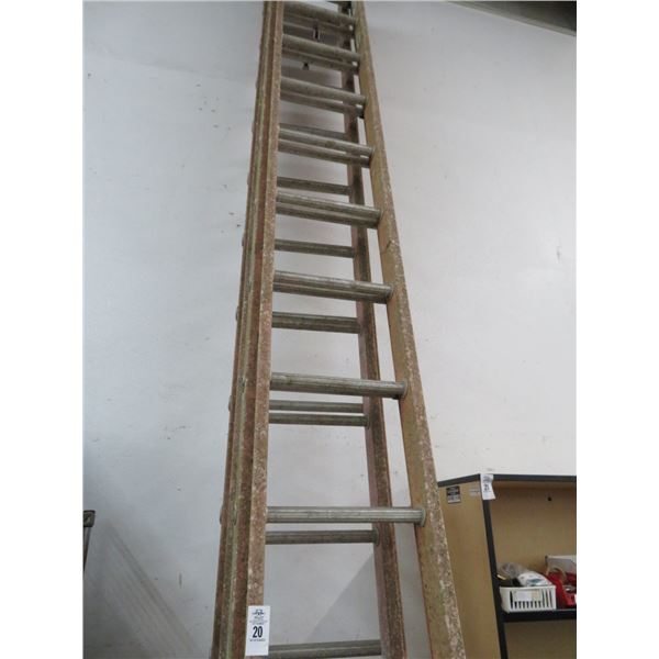 Werner FG Approx. 25' Extension Ladder