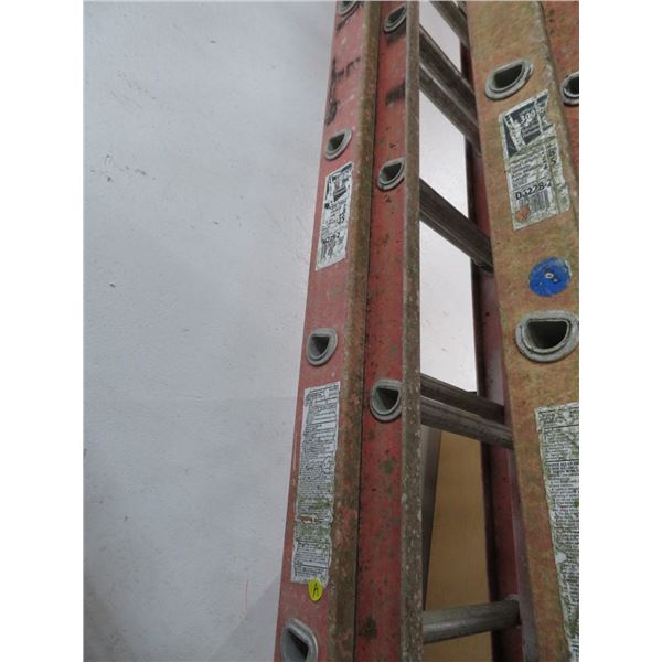 Werner FG Approx. 25' Extension Ladder