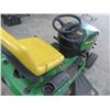 Image 5 : John Deer 22 HP Lawn Tractor 100 Series