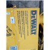 Image 2 : Dewalt 12" Sliding Miter Saw in Box