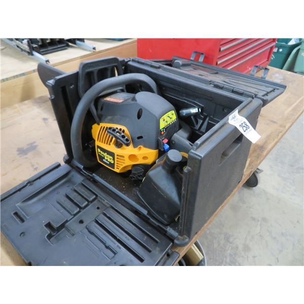 Poulan 40CC Gas Chainsaw w/Case