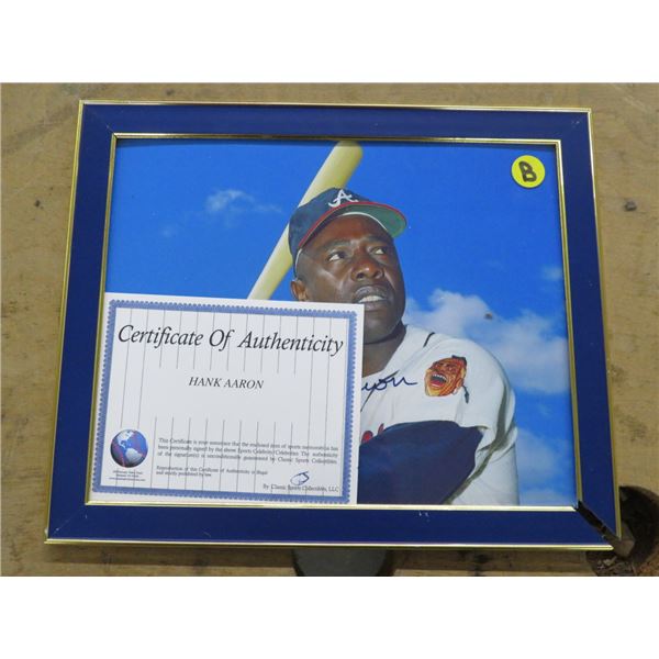 Autographed Baseball Photo w/COA Hank Aaron