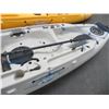 Image 3 : Hobie 13' Grey Sit On Kayak w/Oar