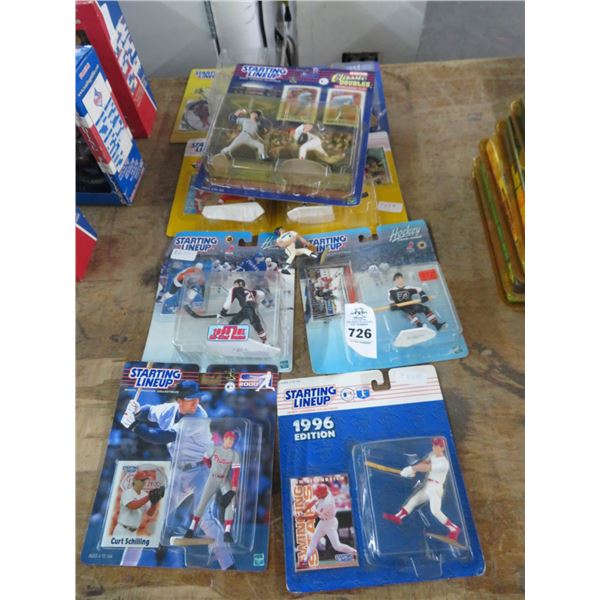 9-Starting Line Up Baseball and Hockey Figurines - 9 X $