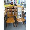 Image 1 : 4-Oak Dining Room Chairs - 4 X $