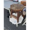 Image 1 : Stool and Tables - 3