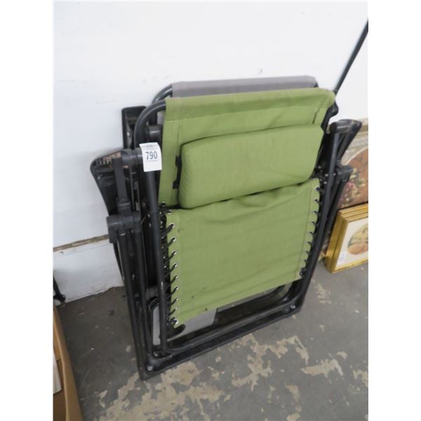 Folding Chair w/Tray - 2