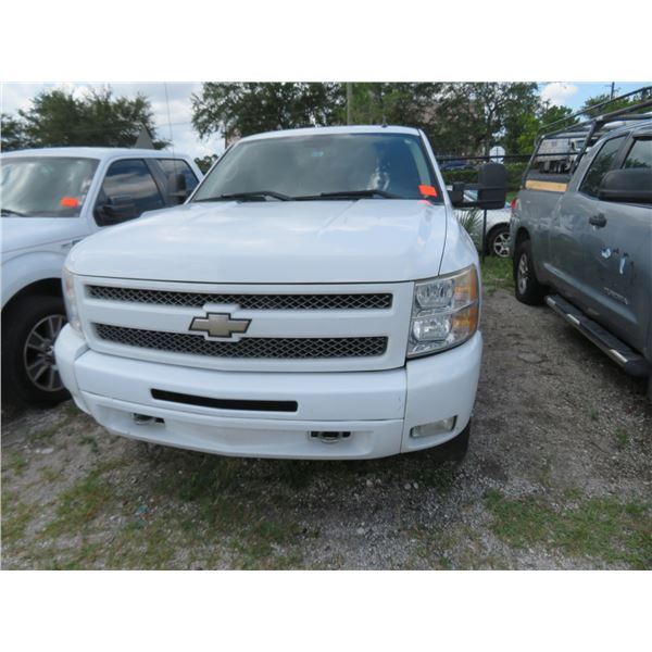 2010 Chevy Silverado 1500 LT Z71 4x4 S/B 4-Dr. XCAB Pick Up