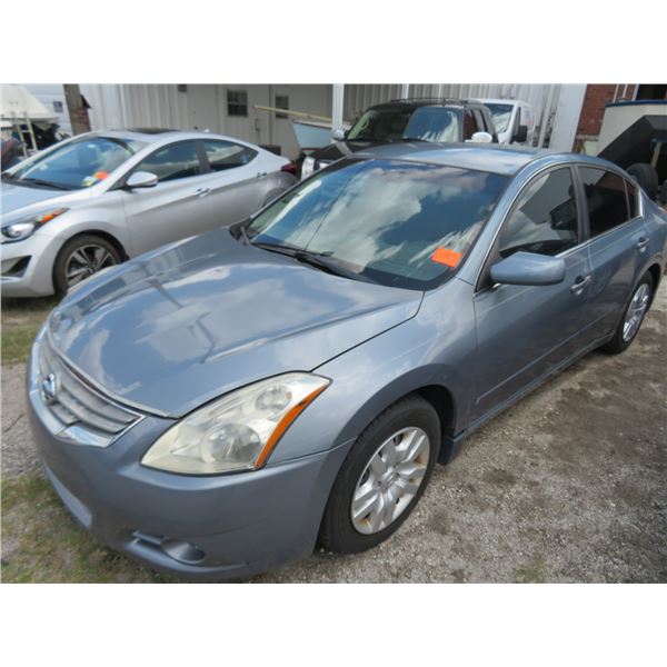 2012 Nissan Altima 2.5 S Sedan