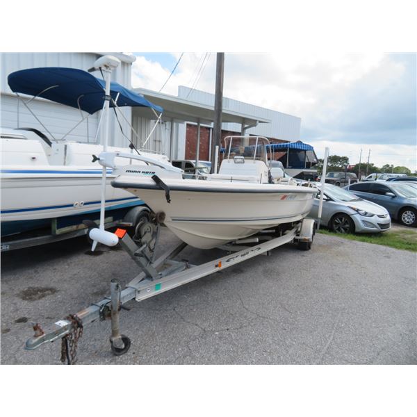 2005 Key West 196 Bay Reef 19 1/2' Center Console Bay Boat