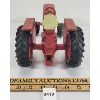 Image 4 : ERTL INTERNATIONAL FARMALL 856 1:16 SCALE DIECAST TRACTOR