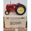 Image 2 : ERTL COCKSHUTT TRACTOR W/ BOX