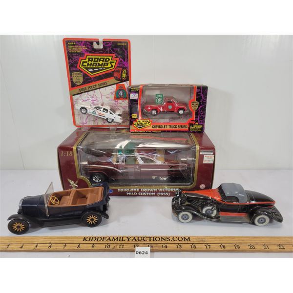 LOT OF 5 - MISC COLLECTIBLE CARS - INCL ROAD CHAMPS, ROAD LEGENDS ETC.