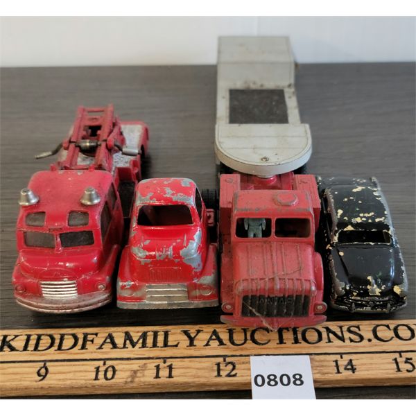 LOT OF 4 - DINKY TOYS & TOOTSIETOY TRUCKS