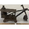 Image 3 : RIDE-ON PRESSED STEEL STEAM SHOVEL 