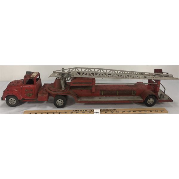 TONKA PRESSED STEEL NO. 5  TFD LADDER TRUCK