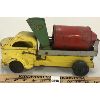 Image 1 : LINCOLN TOYS PRESSED STEEL CEMENT TRUCK 