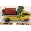 Image 3 : LINCOLN TOYS PRESSED STEEL CEMENT TRUCK 