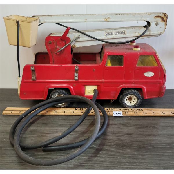 TONKA SNORKEL FIRE TRUCK