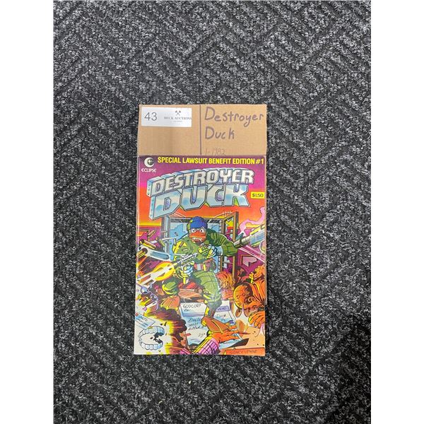 DESTROYER DUCK #1-1982 Comic