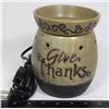 Image 1 : SCENTSY RETIRED GIVE THANKS FULL-SIZE WARMER