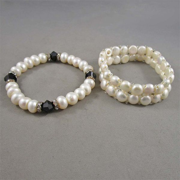 Set of 2 Cultured Pearl Bracelets