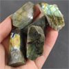 Image 2 : Lot of 5 Flashy Labradorite Specimens 