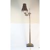Image 2 : Vintage Stand up Lamp with Shade 57" tall - Working condition