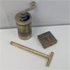 Image 4 : Vintage Brass Grinder, Razor & Pill Box
