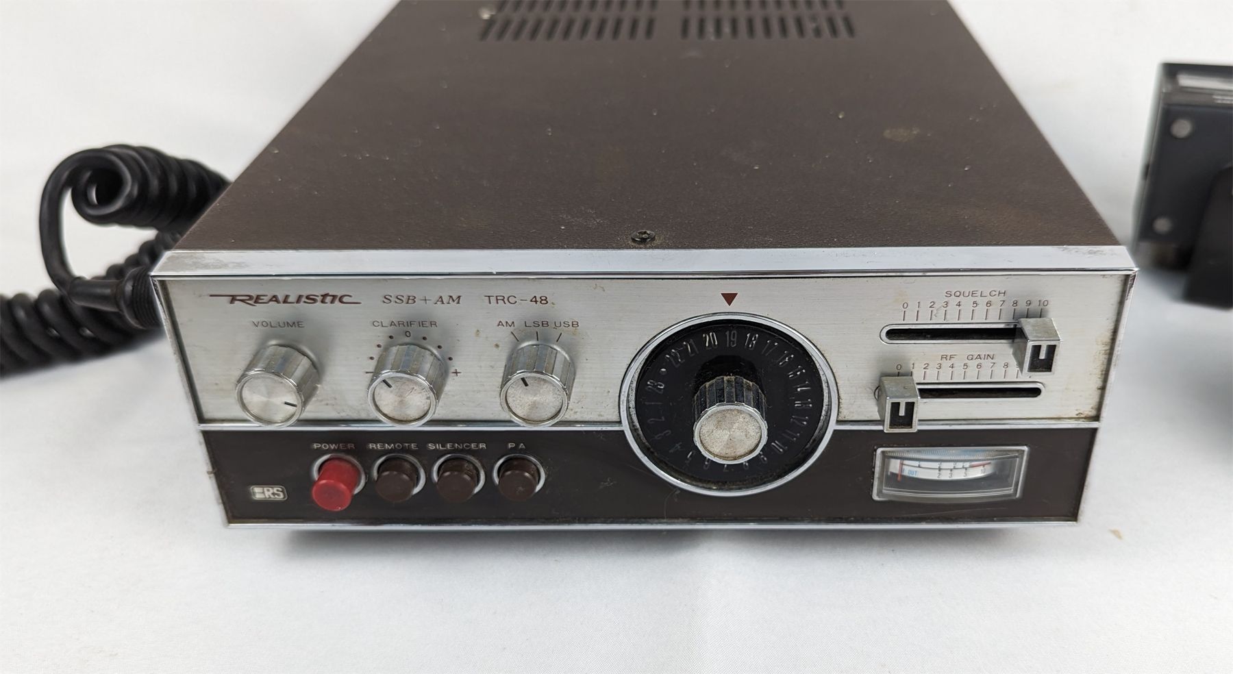 Realistic SSB + AM TRC 48 CB Radio with Accessories