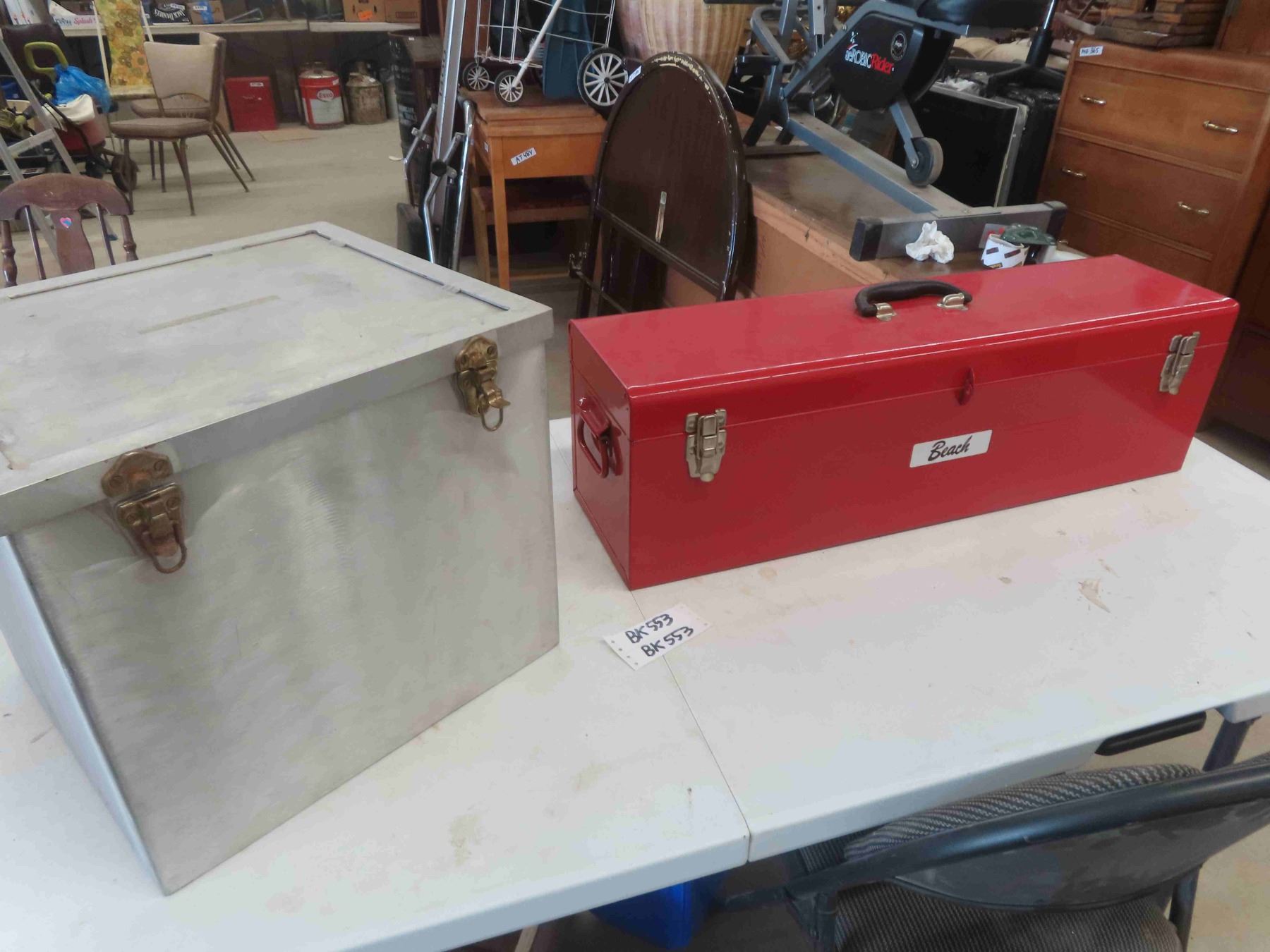 Brand New Beach Tool Box 8.5" x 9.5" x 32" , Metal Box with Foam Inside