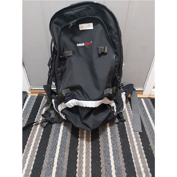 ObusForme Boulder 85 Travel Backpack (Like New)