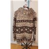 Image 2 : Cowichan Type Zip-Up Sweater, Size estimate L-XL