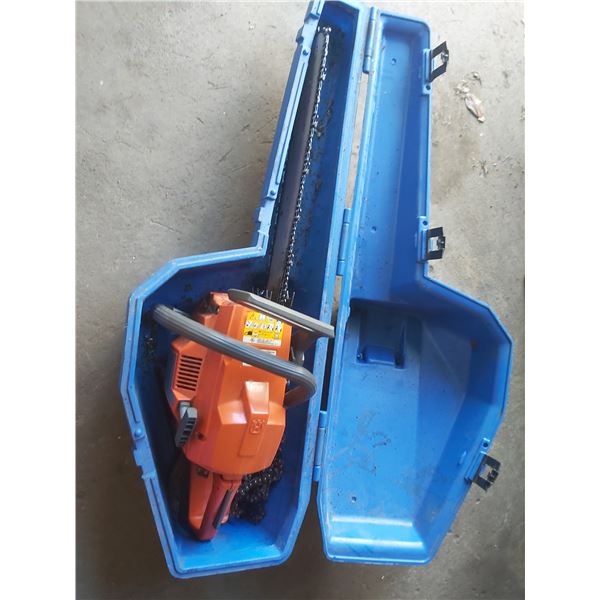 Husqvarna Gas Powered Chain Saw in case with Extra Chain