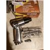 Image 3 : Force Air Hammer with 4 Piece Chisel Set Model # ATH-170 & More