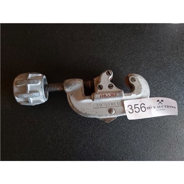 Rigid No. 15 Pipe Cutter  3/16 to 11/8 O.D.