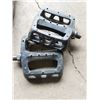 Image 3 : Assorted Bicycle Pedals and Assembly