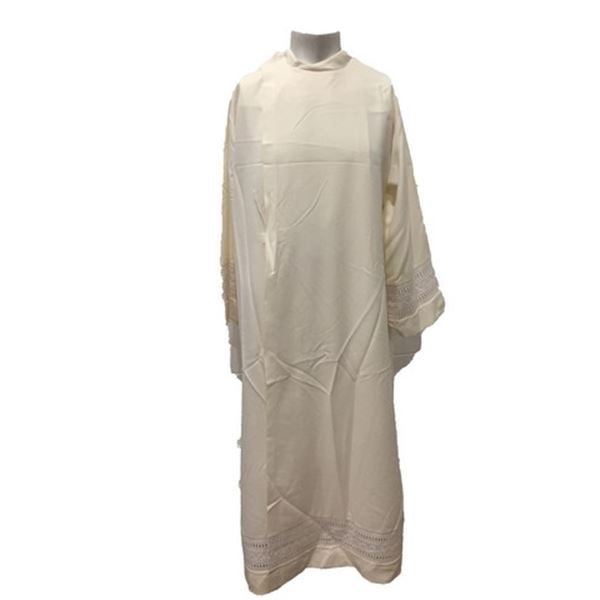 Father Stu Stuart Long (Mark Wahlberg) Movie Costumes