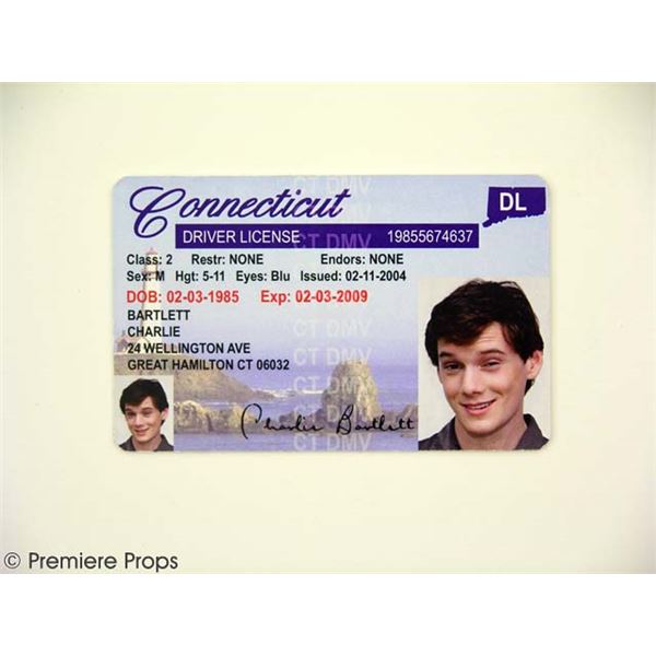 Charlie Bartlett (Anton Yelchin) Driver's License Movie Props