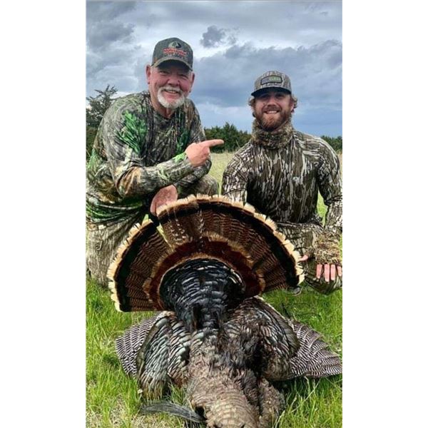 3-Day 2-Person Nebraska Turkey Hunt with Ronnie  Cuz  Strickland