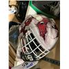 Image 2 : BAUER NME4 HOCKEY GOALIE MASK SIZE YOUTH * CERTIFIED UNTIL SEPTEMBER 2023 *