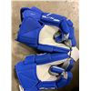 Image 2 : BLUE WARRIOR FATBOY GOALIE GLOVE ( SIZE: 13" )