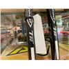 Image 3 : 2 SHER-WOOD T90 RINGETTE STICKS