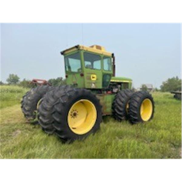 John Deere 7520 Tractor  1000 PTO , Triple Hydraulics