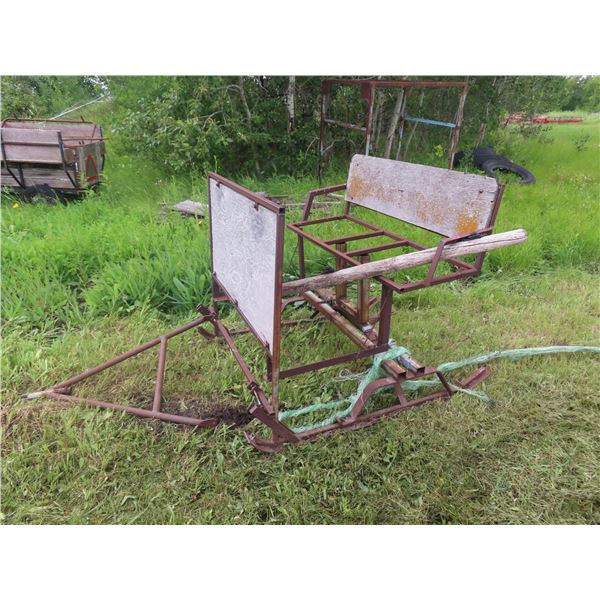 Single Seat Sleigh with Metal Frame - Wood Needs Some Repair 