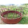 Image 2 : Metal Round Bale Feeders
