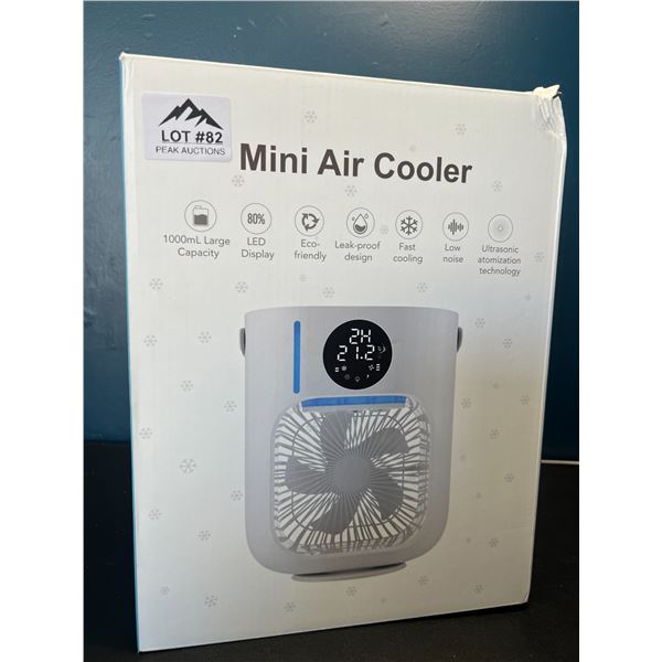 Lot of 1 USB-C Mini Air Cooler/Portable Fan w/ LED Display & 1000mL Tank