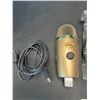 Image 3 : Lot of 2 Assorted Microphones - Yeti Blue (Gold) & Snowball Ice (Open Box)