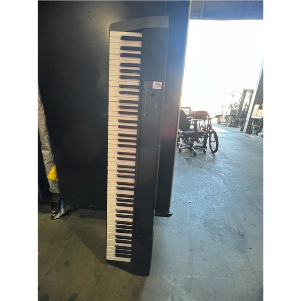 Lot of 1 Casio Piano - Used