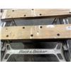 Image 2 : Lot of 1 Black & Decker Work Bench - Used